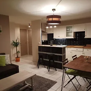 Appartement Ecully, Au Calme De 50m²., Écully